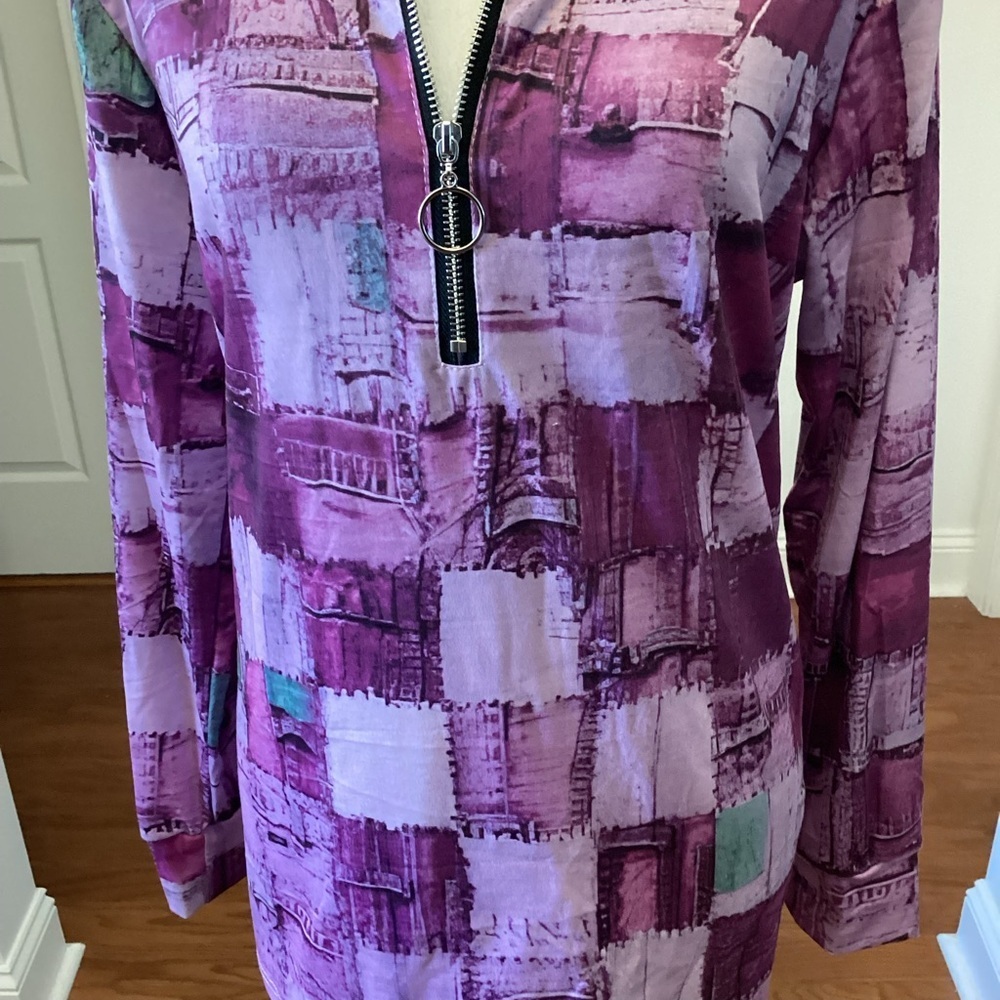 ZIP Front Patchwork Pattern Top - Picture 4 of 4
